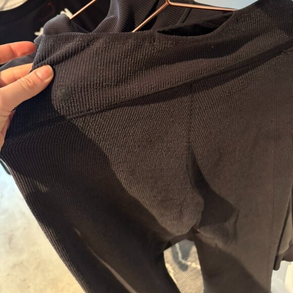 Lululemon Ribbed Flared Zip Pant/ Lululemon Softstream Top - Picture 9 of 9
